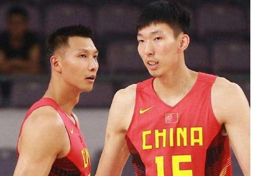 米兰·(milan)：《命运石之门0》首日销量破10万 不愧是令人期待的新作(图1)